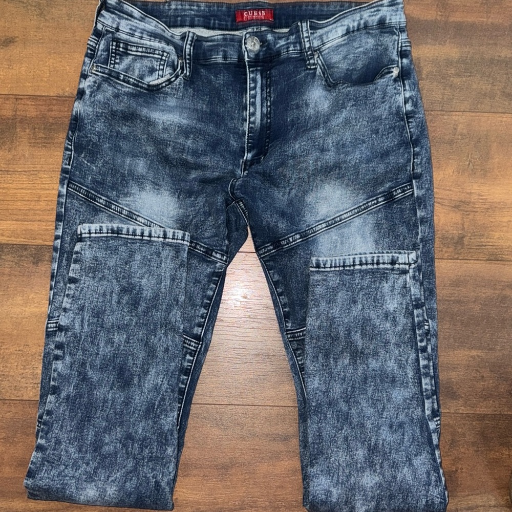 Guess men’s jeans